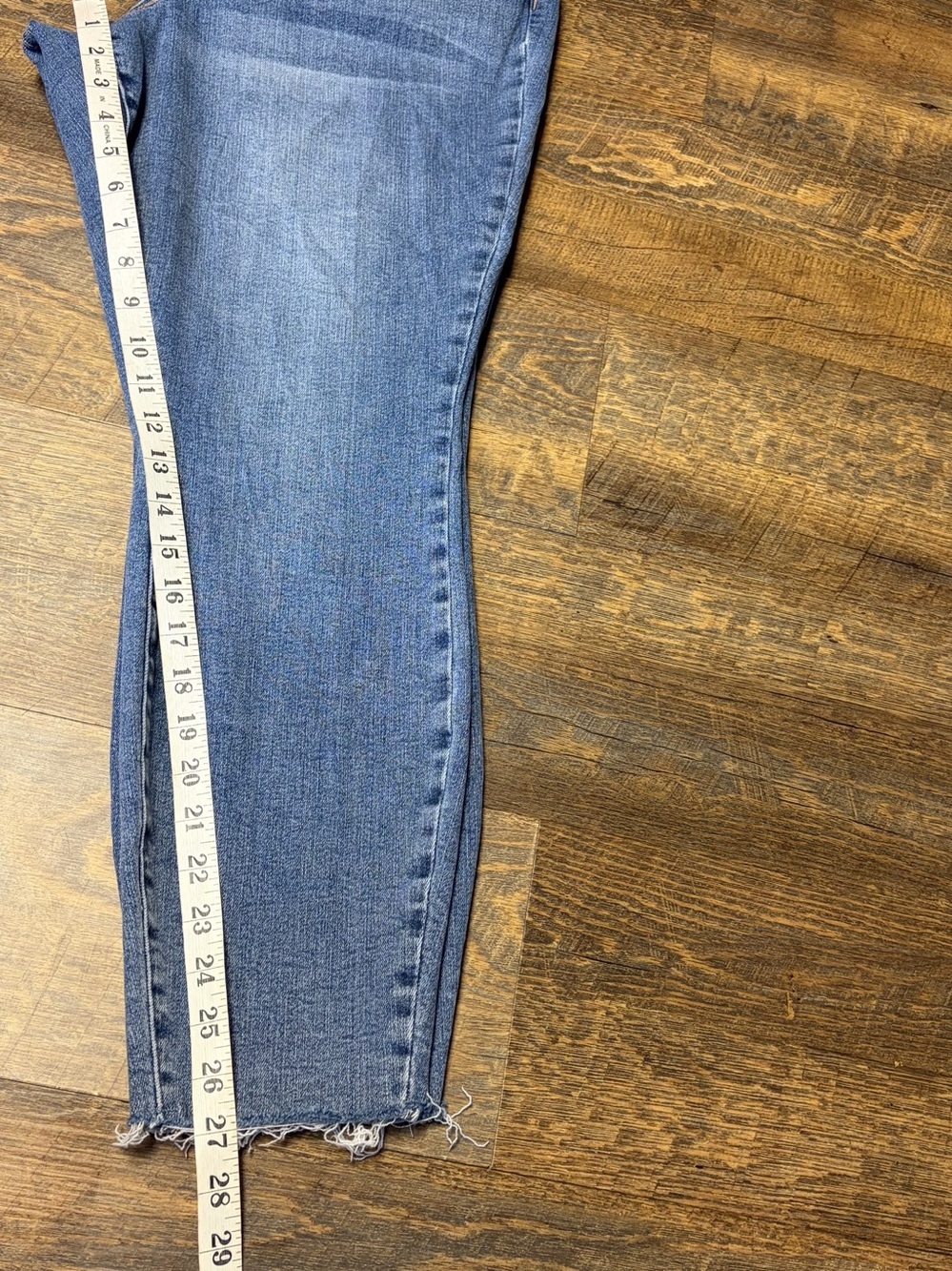 Judy Blue Relaxed Fit Jeans Womens 18W Raw Hem Stretch Blue Denim High Waist - Picture 8 of 9